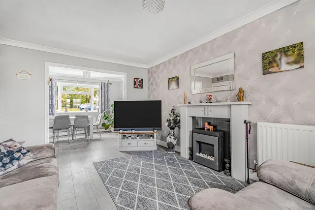 George Lambton Avenue, Newmarket, CB8, photo 2