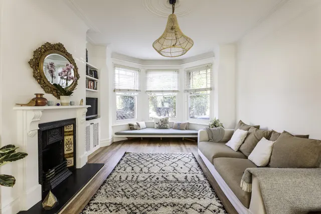 Hamilton Road, London, NW10, photo 1