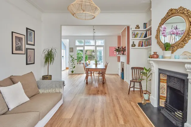 Hamilton Road, London, NW10, photo 2