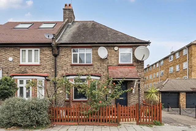 Cancell Road, SW9, photo 1