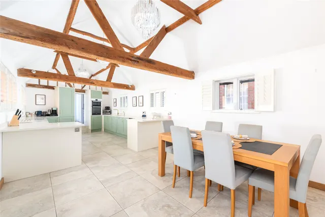 Tilehouse Street, Hitchin, SG5, photo 3