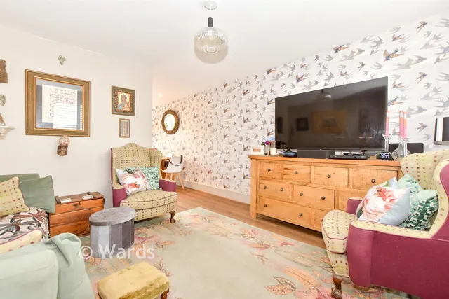 Wellington Place, Sandgate, CT20, photo 3