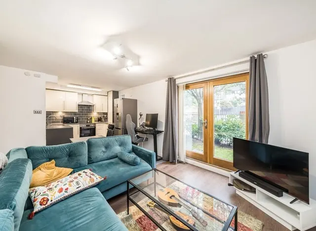Frogmore, Wandsworth, SW18, photo 2