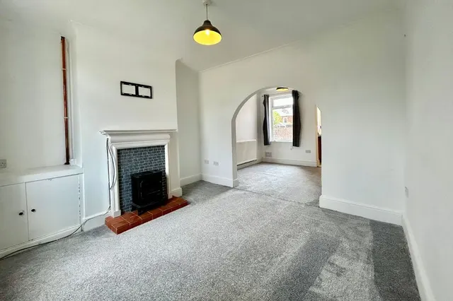 Photo 2 — Barony Road, Nantwich, Cheshire, CW5