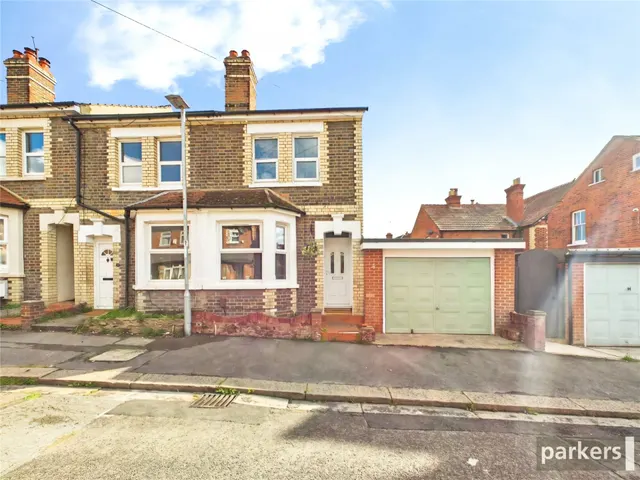 Lennox Road, Reading, RG6, photo 1