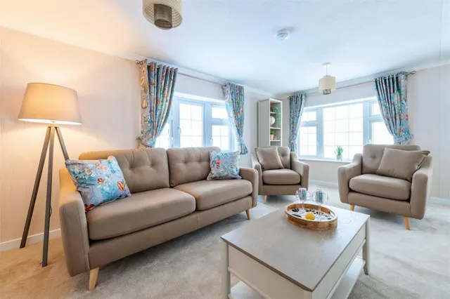 Short Heath Road, Moira, DE12, photo 1