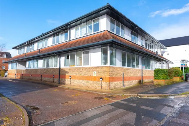 Avenue Court, Camberley, GU15, photo 1