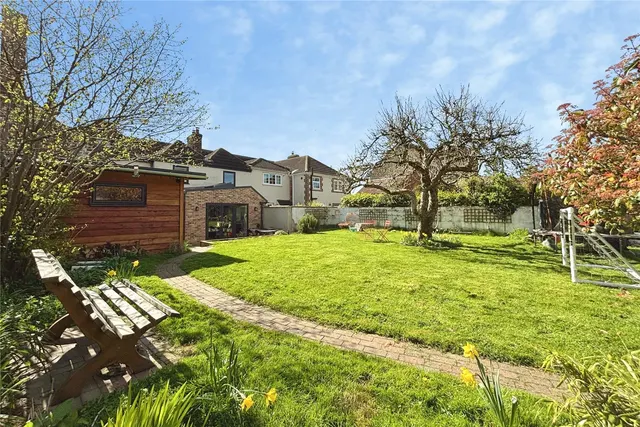 Chapmanslade, photo 2