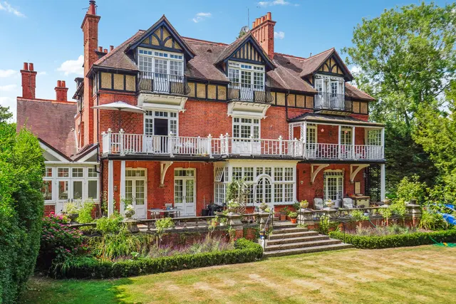 Court Road, Maidenhead SL6 8LH, photo 1