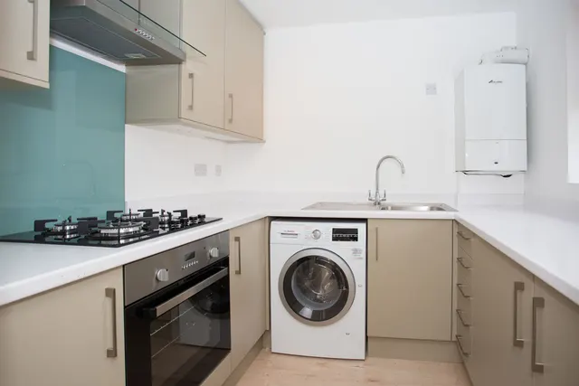 Station Road, Harpenden, AL5, photo 2
