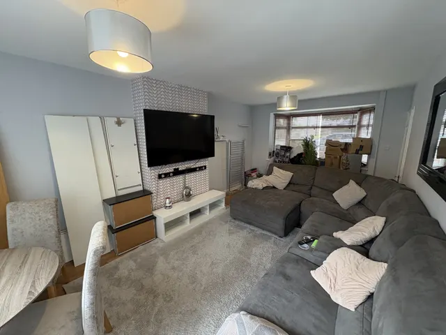Clarewood Grove, Clifton, NG11, photo 2