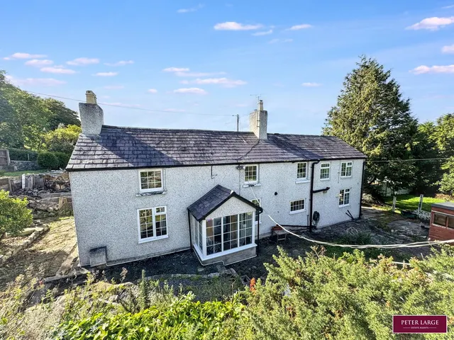 Llanasa Road, Gronant, LL19, photo 1