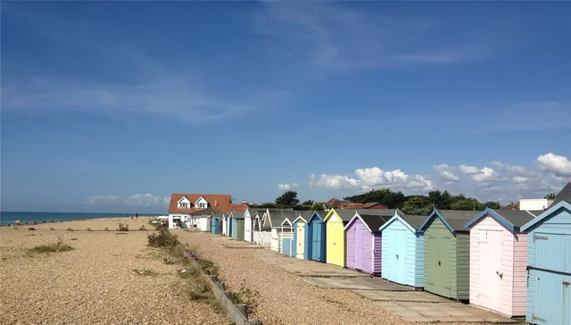 Beach Hut, Ferring, BN12, photo 3