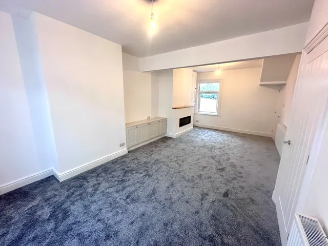 Ronald Avenue, Llandudno Junction, LL31, photo 3