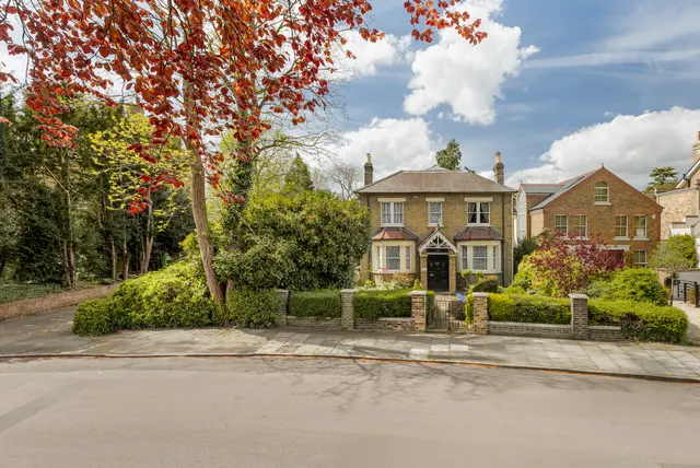 Ailsa Road, Twickenham, Richmond, South West London, photo 1