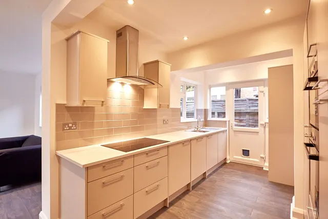 Ardmore Avenue, Guildford, GU2, photo 3