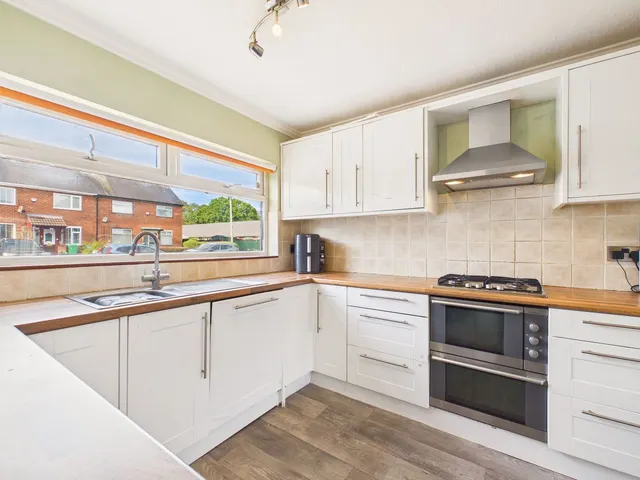 Stancross Road, Sale, M23, photo 3