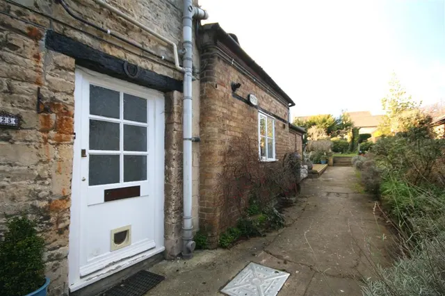 West Street, Stamford, photo 1
