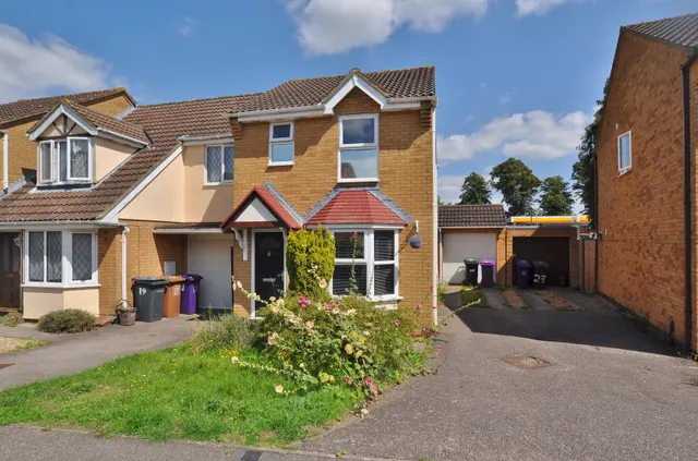 Symonds Road, Hitchin, photo 1