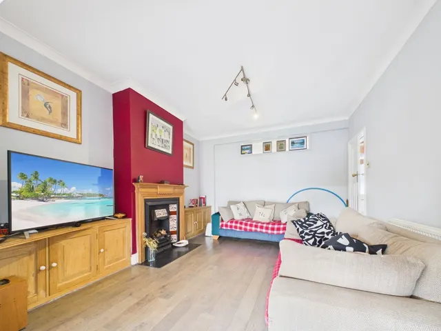 Wendover Way, Tilehurst, RG30, photo 2