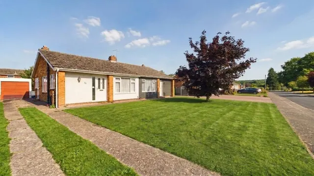Lowefields, Earls Colne, CO6, photo 1