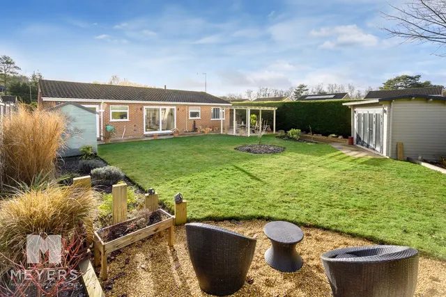Conifer Close, St. Leonards, BH24, photo 3