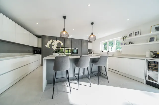 Photo 3 — Rudd Hall Rise, Camberley, Surrey, GU15 2JZ