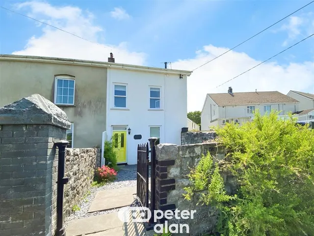 Chapel Road, Aberdare, CF44, photo 1