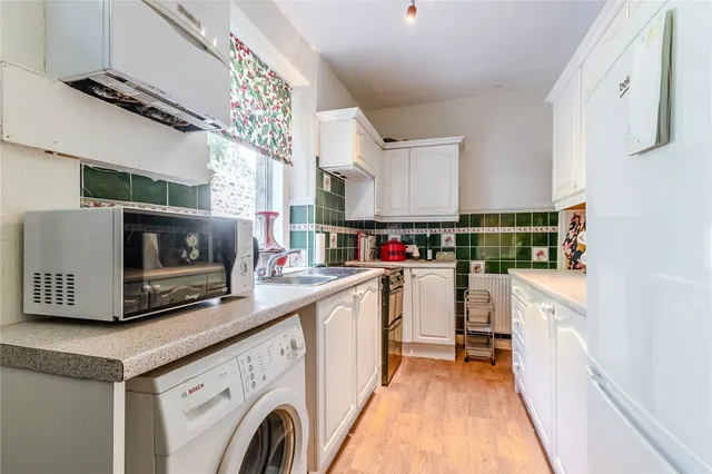 Woodbine Terrace, Horsforth, LS18, photo 3
