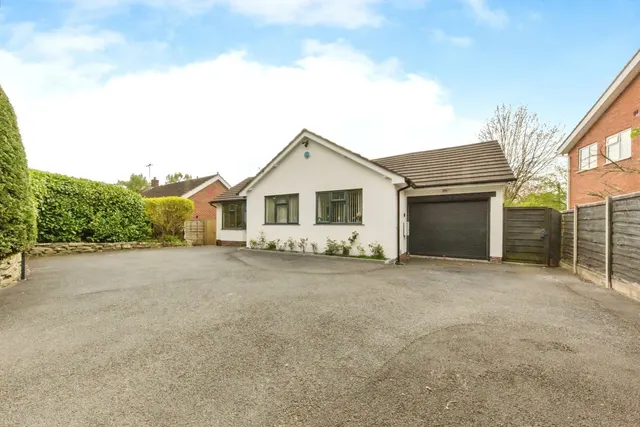 Priory Lane, Macclesfield, Cheshire, SK10, photo 1