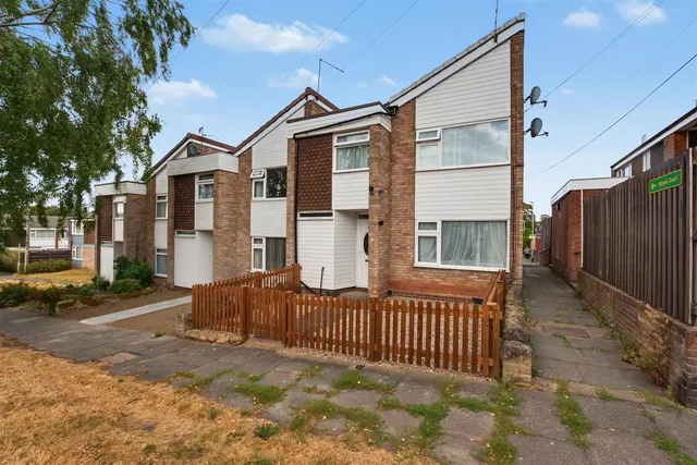 Firbank Court, Chilwell, NG9, photo 1