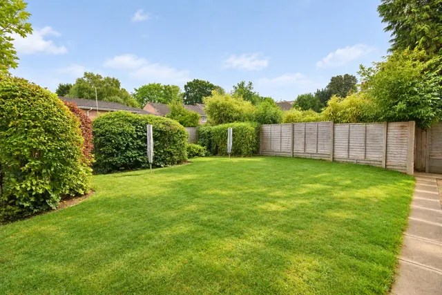 Cullens Mews, Aldershot, GU11, photo 3