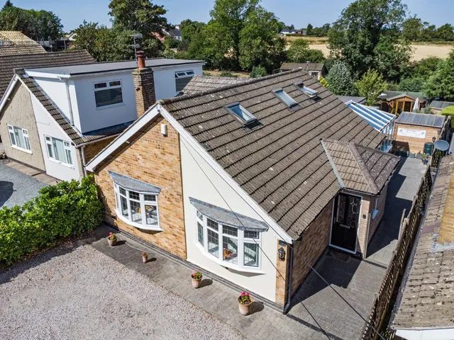 Brooks Lane, Whitwick, photo 1