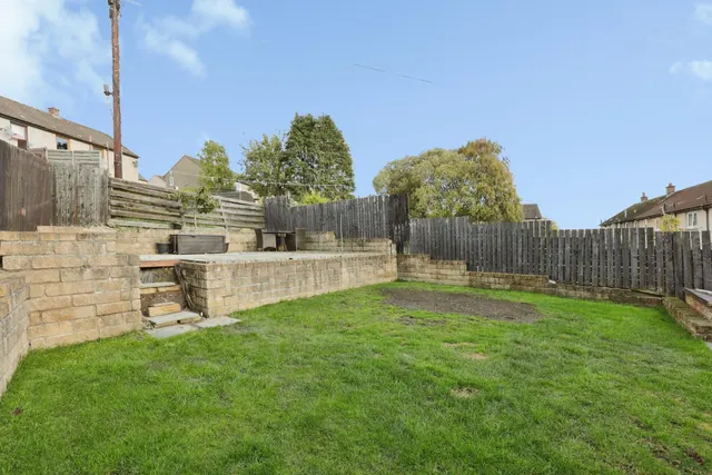 Wedderburn Crescent, Dunfermline, KY11, photo 2