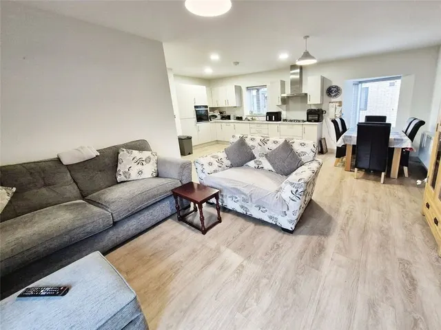 Home Green, Lincoln, Lincolnshire, LN6, photo 1