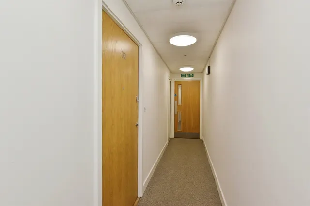 South Row, Milton Keynes, MK9, photo 1