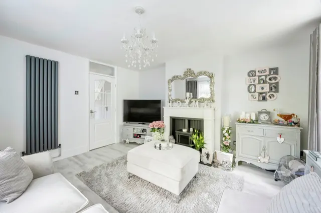 Hawthorn Grove, Conisbrough, DN12, photo 2