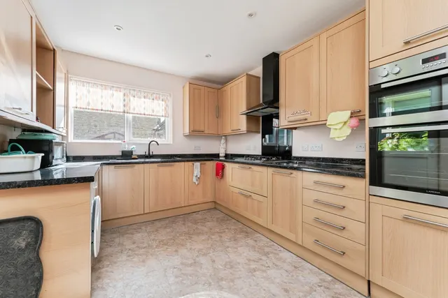 Cherry Hinton Road, Cambridge, CB1, photo 2