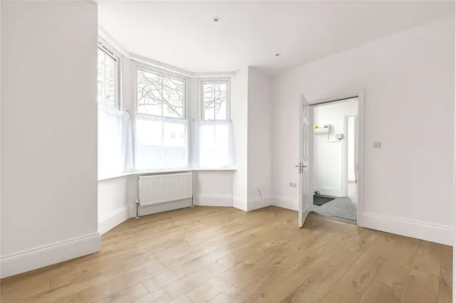Photo 2 — South Road, Twickenham, TW2 5NU