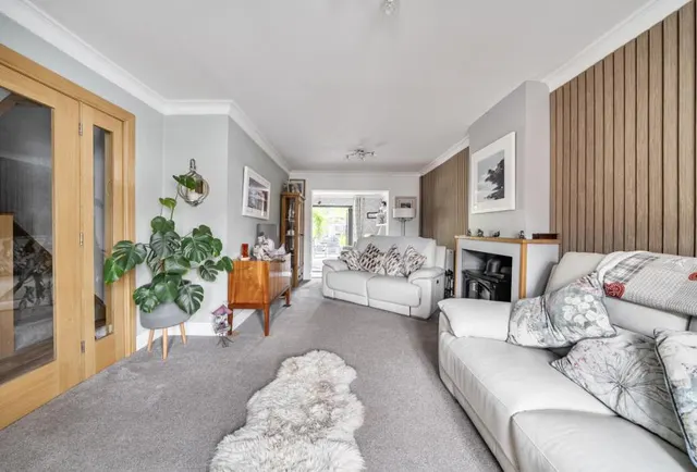 George Dowty Drive, Northway, GL20, photo 3