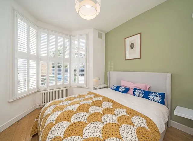Photo 3 — Elcot Avenue, Peckham, SE15
