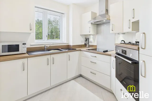 Field Close, Cottingham, HU16, photo 3