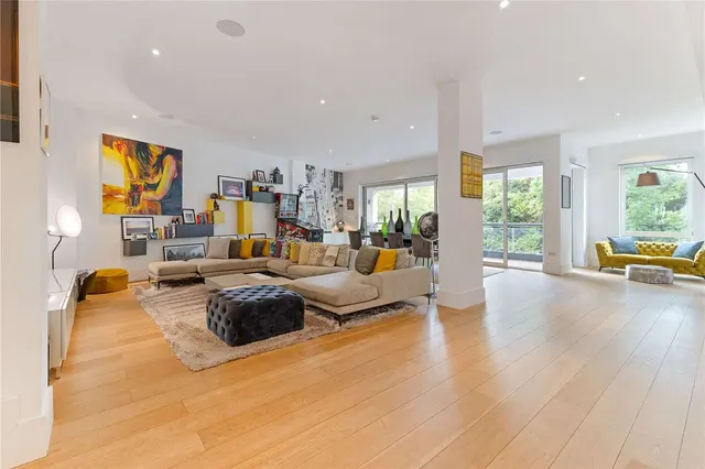 Osiers Road, Putney, London, SW18 1NL, photo 1