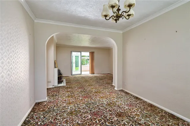 Photo 3 — Wentworth Crescent, Ash Vale, Guildford, Surrey, GU12 5LQ