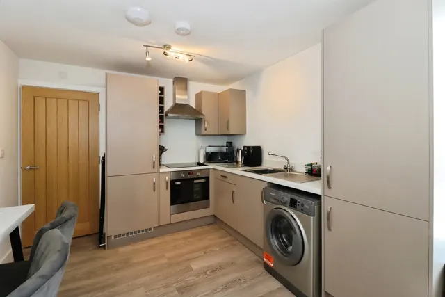 Photo 3 — Chapel Lane, Warmley, Bristol, BS15