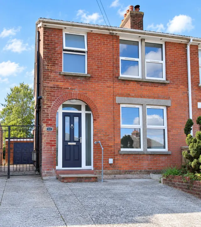Devizes Road, Salisbury, SP2, photo 1