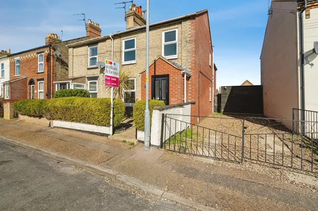 Stradbroke Road, Gorleston, Great Yarmouth, photo 1