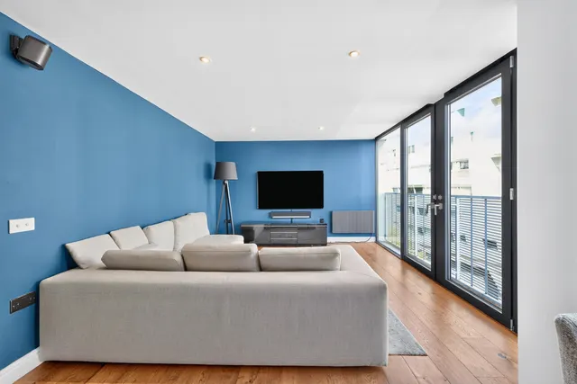 Battersea, London, SW11, photo 1