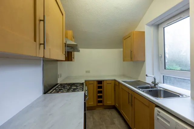 Photo 2 — Ashvale Place, City Centre, Aberdeen, AB10
