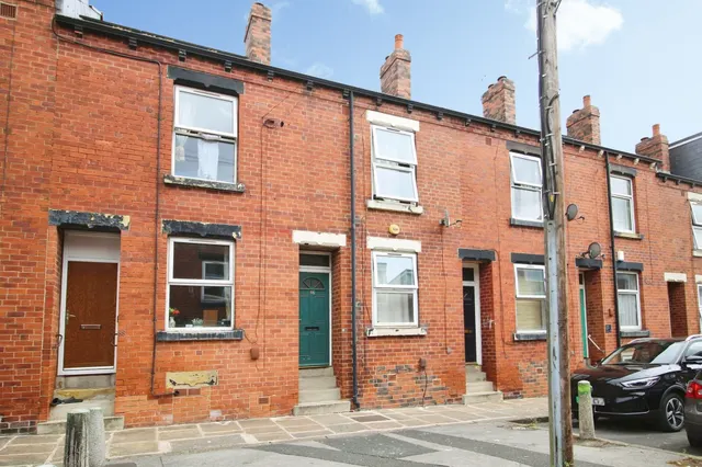 Burley Lodge Terrace, Leeds, photo 1